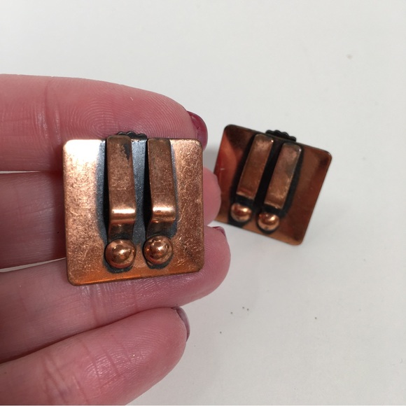 Vintage 60 70 Modernist Matisse Square Copper Wave Clip Earrings MCM - Picture 7 of 11